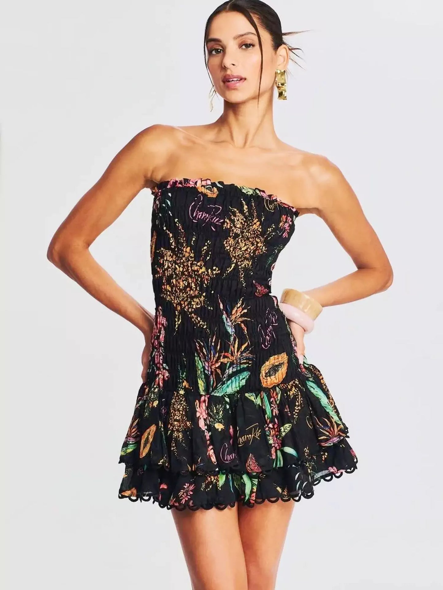 Zwarte Strapless Mini Jurk met Tropische Print en Gelaagde Rok