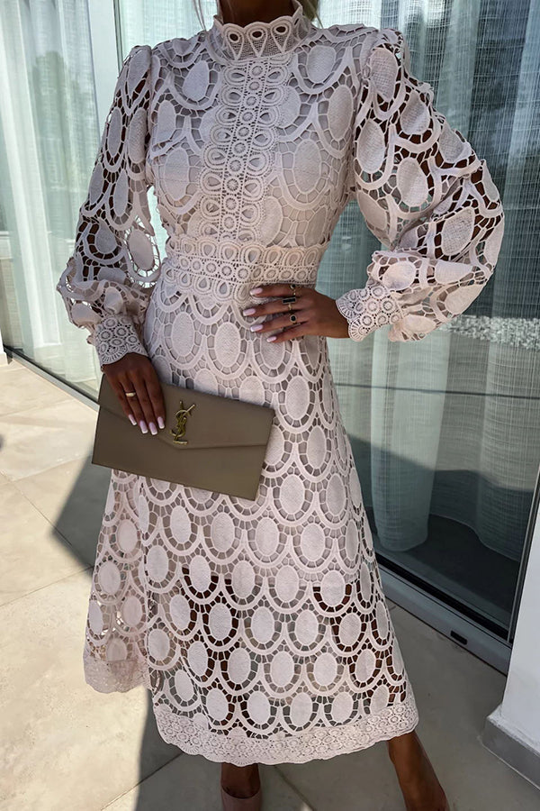 Hoge Hals Kanten Midi Jurk met Lange Mouwen