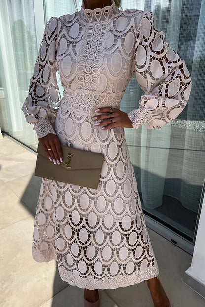 Hoge Hals Kanten Midi Jurk met Lange Mouwen