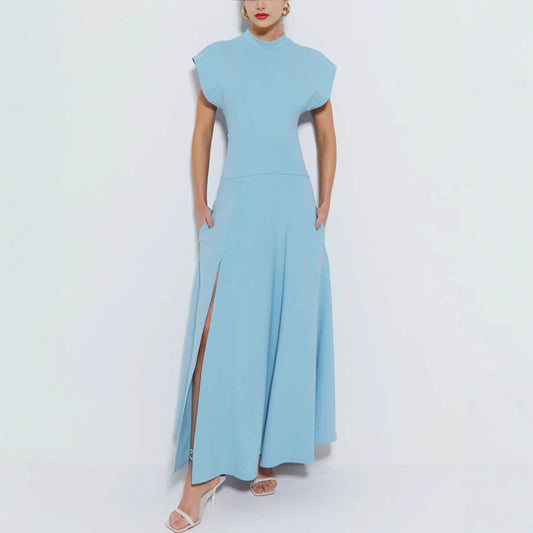 Chique maxi jurk met split en hoge hals