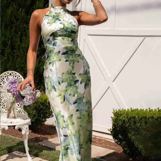 Elegante halterjurk met zachte print