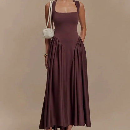 Elegante midi jurk met strak lijfje