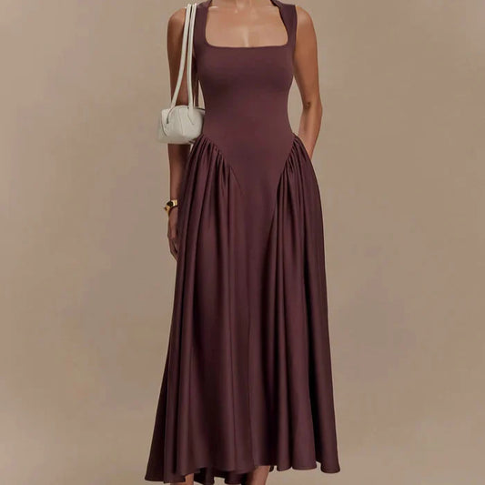 Elegante midi jurk met strak lijfje