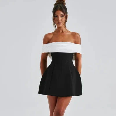 Romantische mini-jurk met grote strik