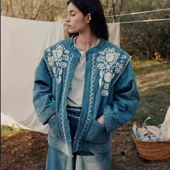 Gewatteerd Jack met Geborduurde Bloemen