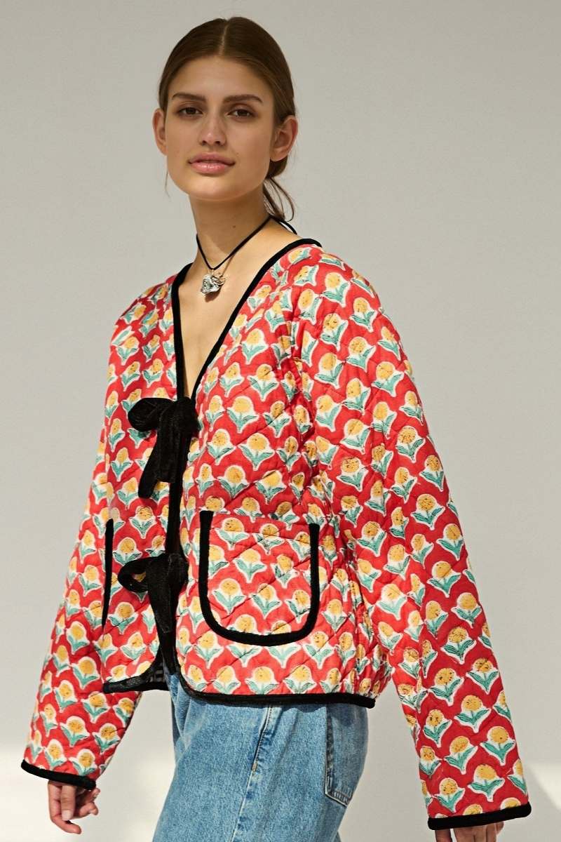 Bedrukt Gewatteerd Jack met Striksluiting