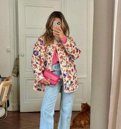 Gewatteerd Jack met Opvallende Bloemenprint